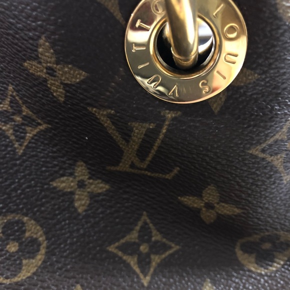 Louis Vuitton Artsy MM Monogram Purse - Picture 4 of 8